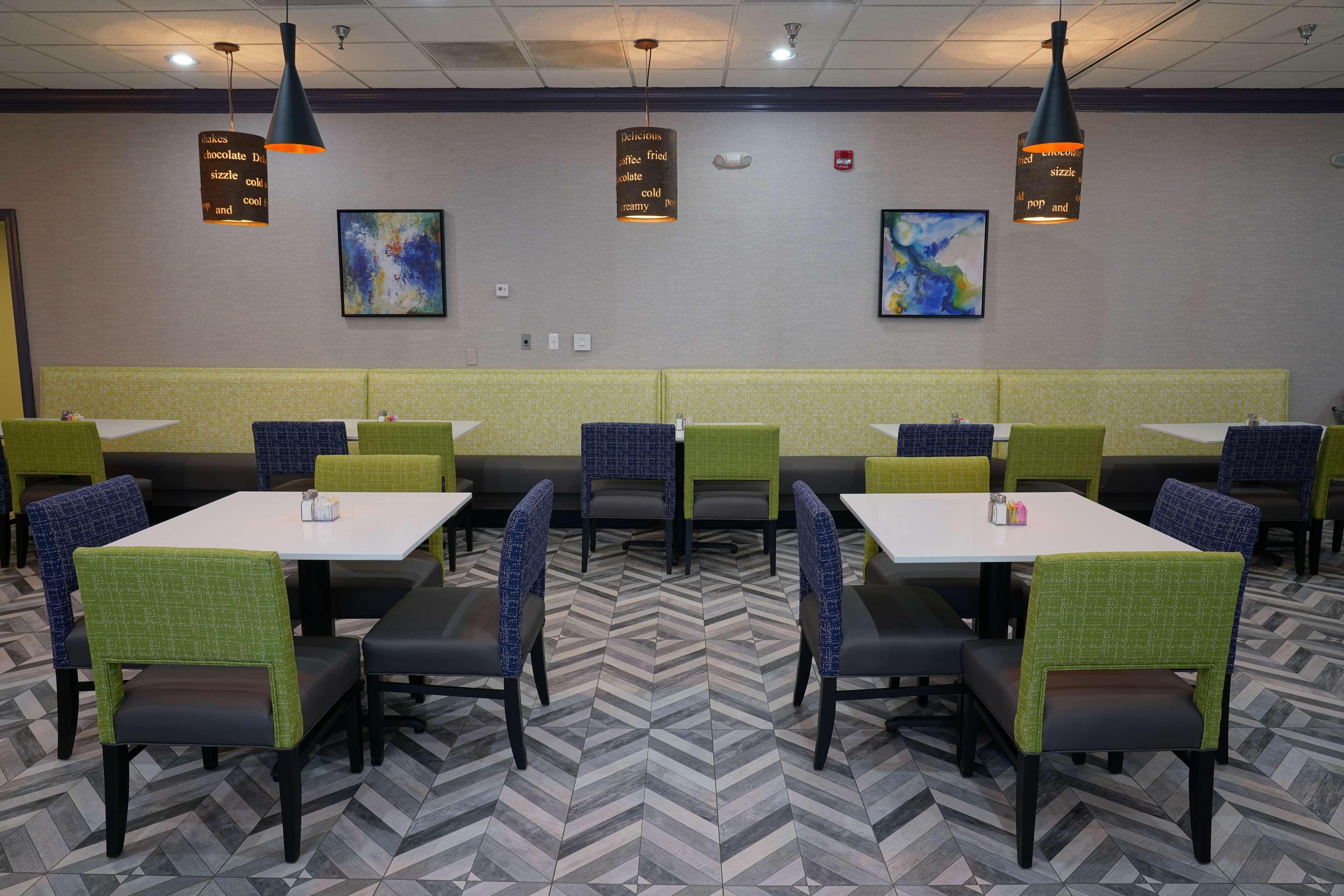 Best Western Plus Morristown Conference Center Екстер'єр фото