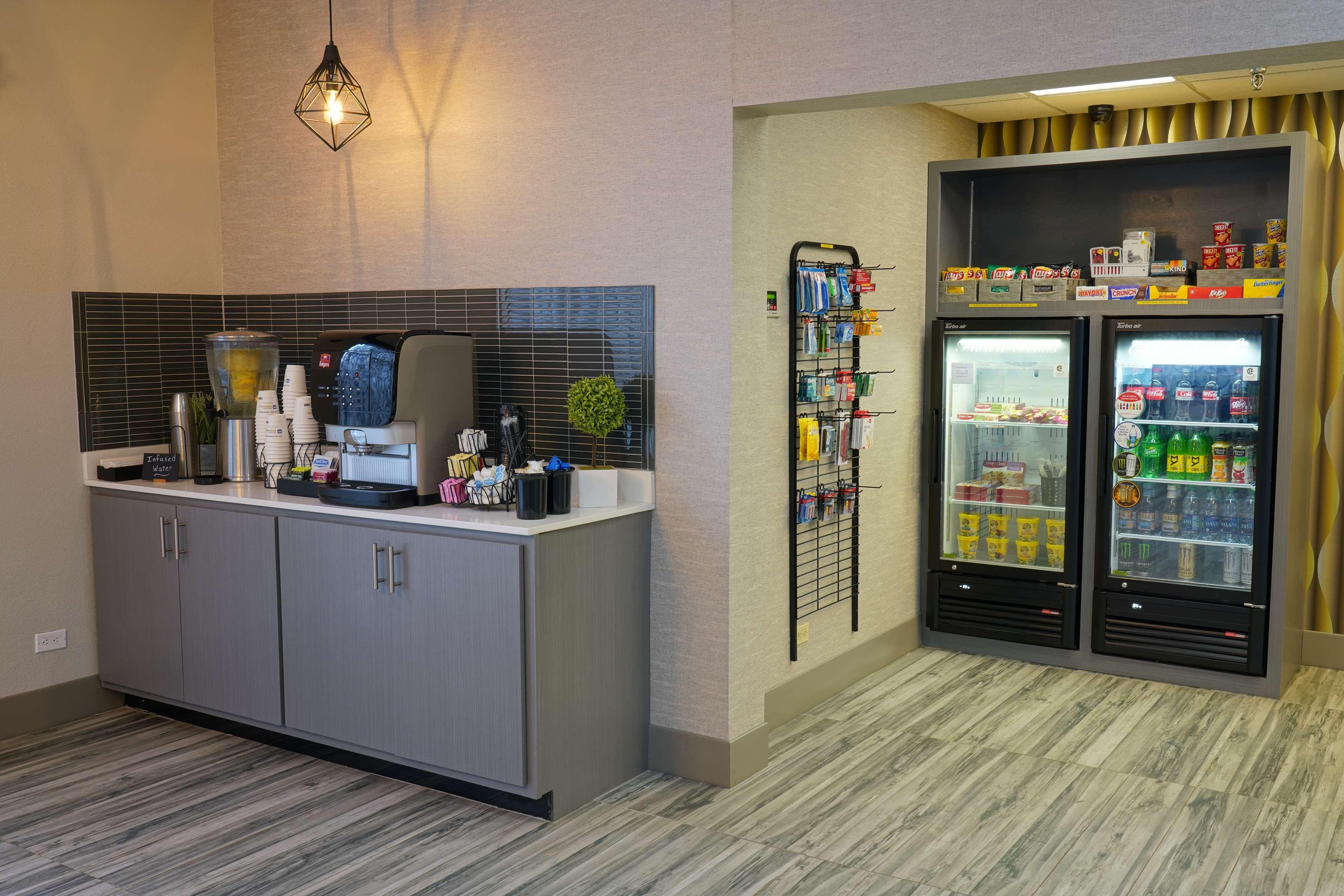 Best Western Plus Morristown Conference Center Екстер'єр фото