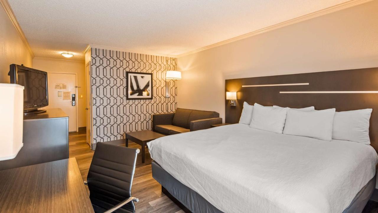 Best Western Plus Morristown Conference Center Екстер'єр фото