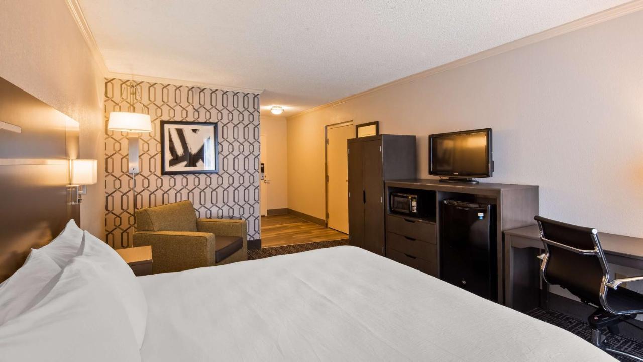 Best Western Plus Morristown Conference Center Екстер'єр фото