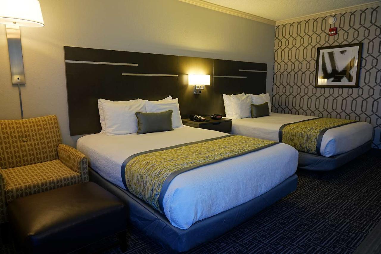 Best Western Plus Morristown Conference Center Екстер'єр фото