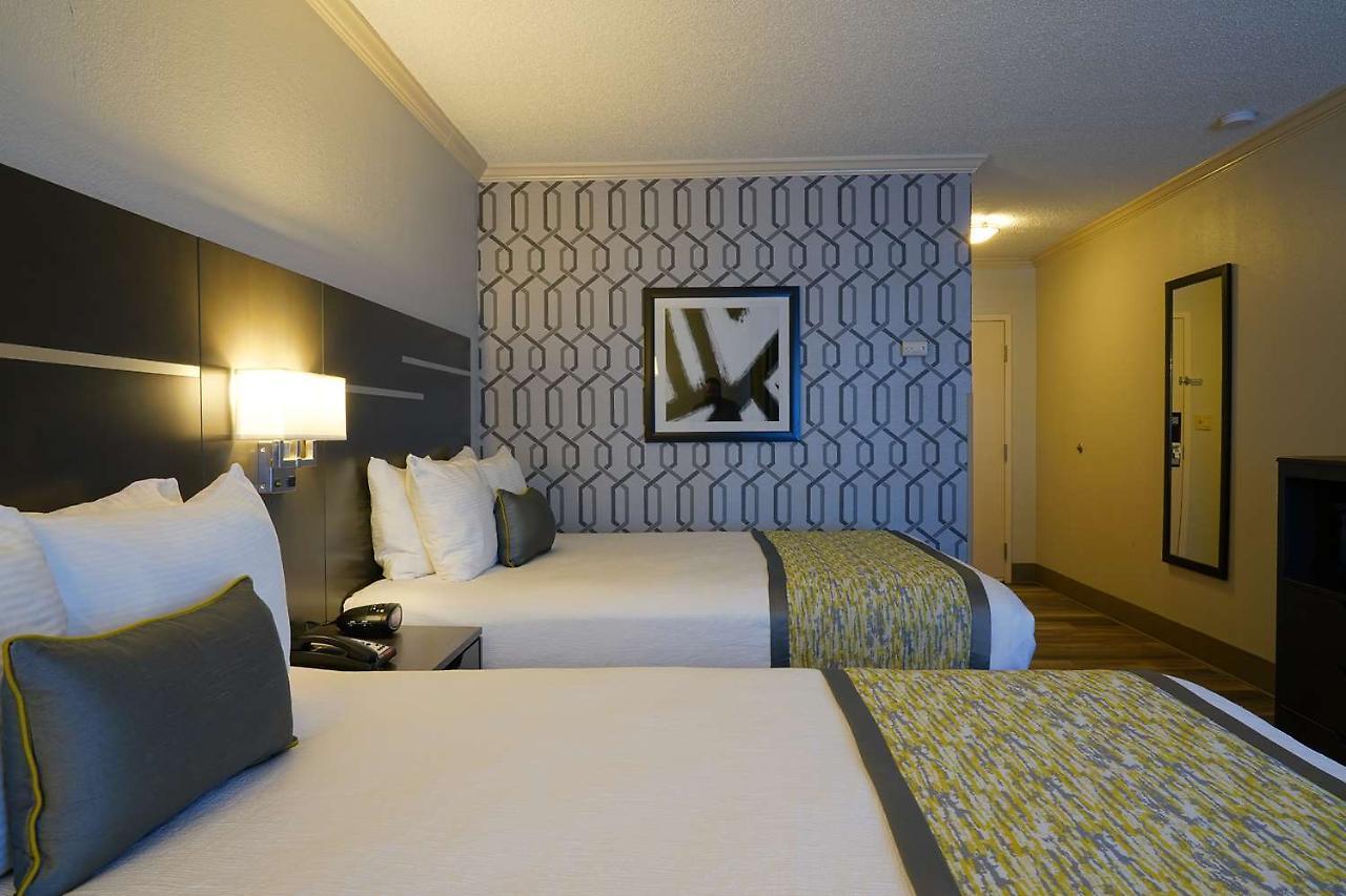 Best Western Plus Morristown Conference Center Екстер'єр фото